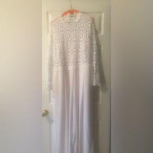 White lace top jumper